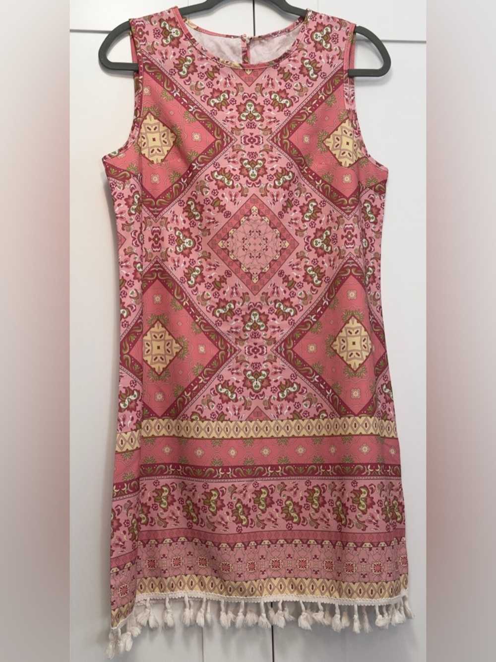 Pink, Light Yellow & Cream Sleeveless Printed Dress With Tassel Edge Sz MED NEW!